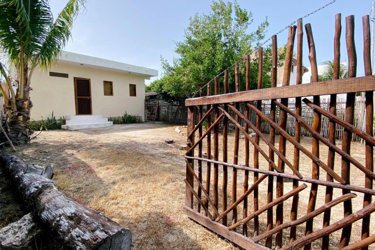 Вилла Casa Gonza By Holbox Rents Экстерьер фото